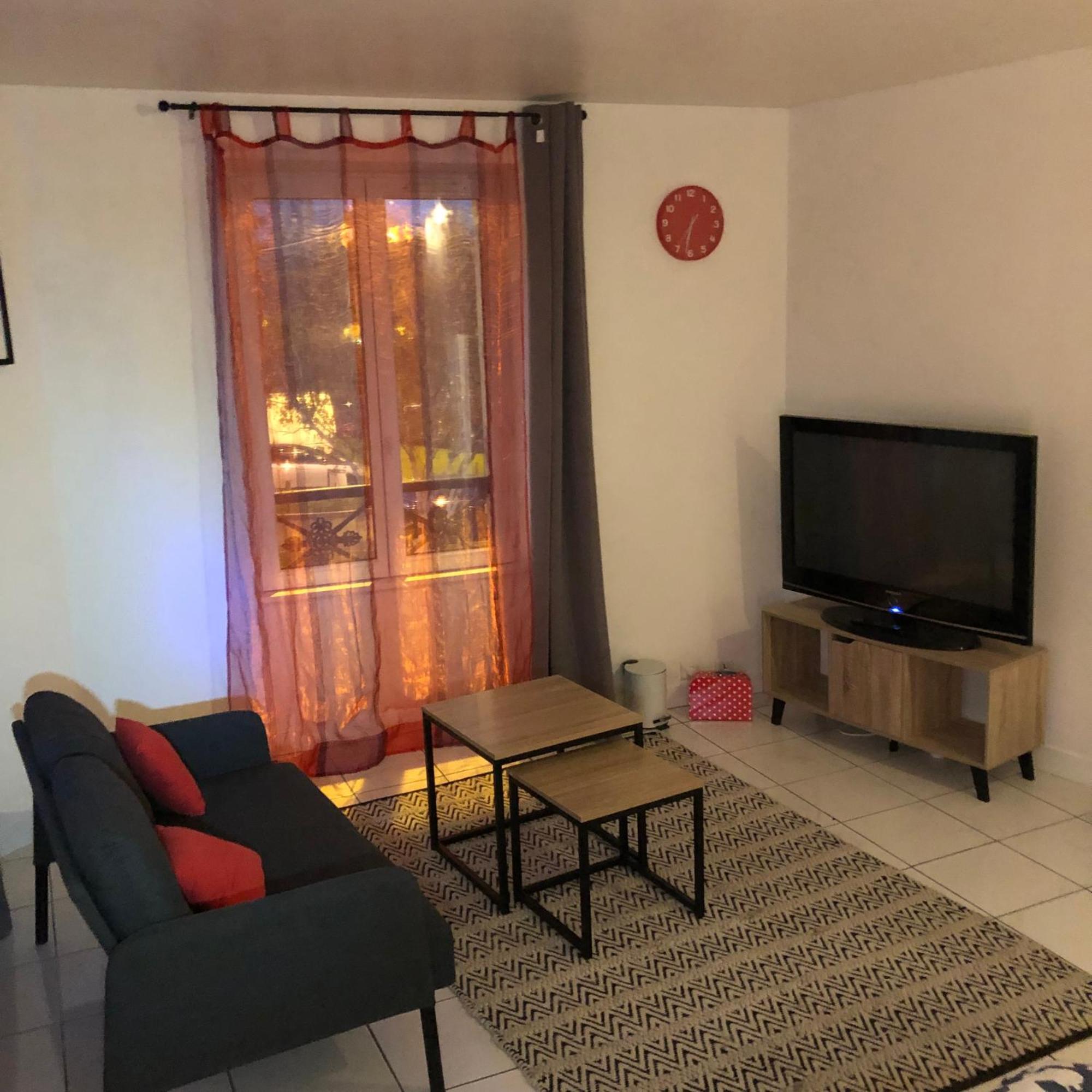 Apartment T2 Cosy Gare